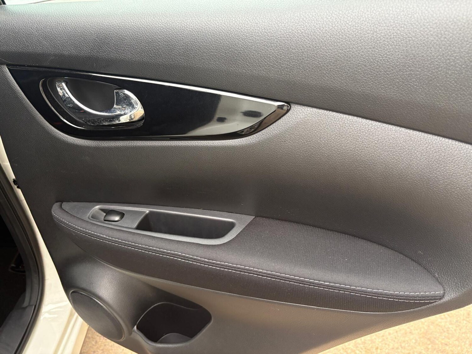 Used Nissan Qashqai 2015 for sale - 77959436: Photo 24