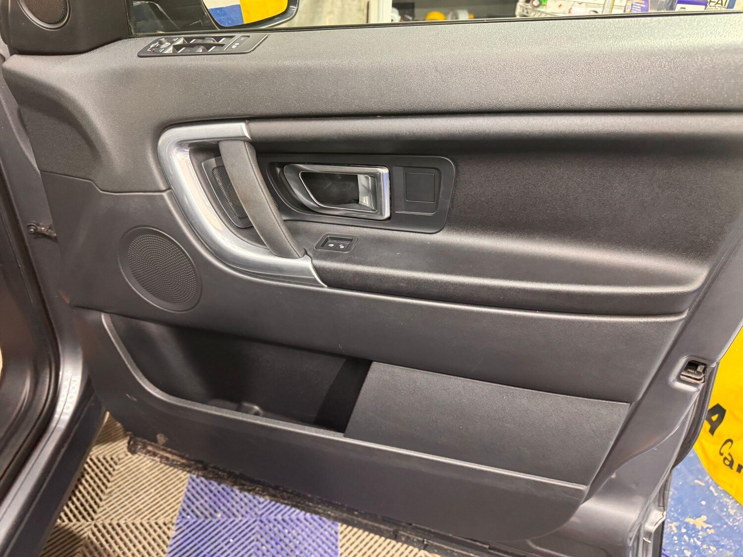 Used Land Rover Discovery Sport 2016 for sale - 77959421: Photo 26