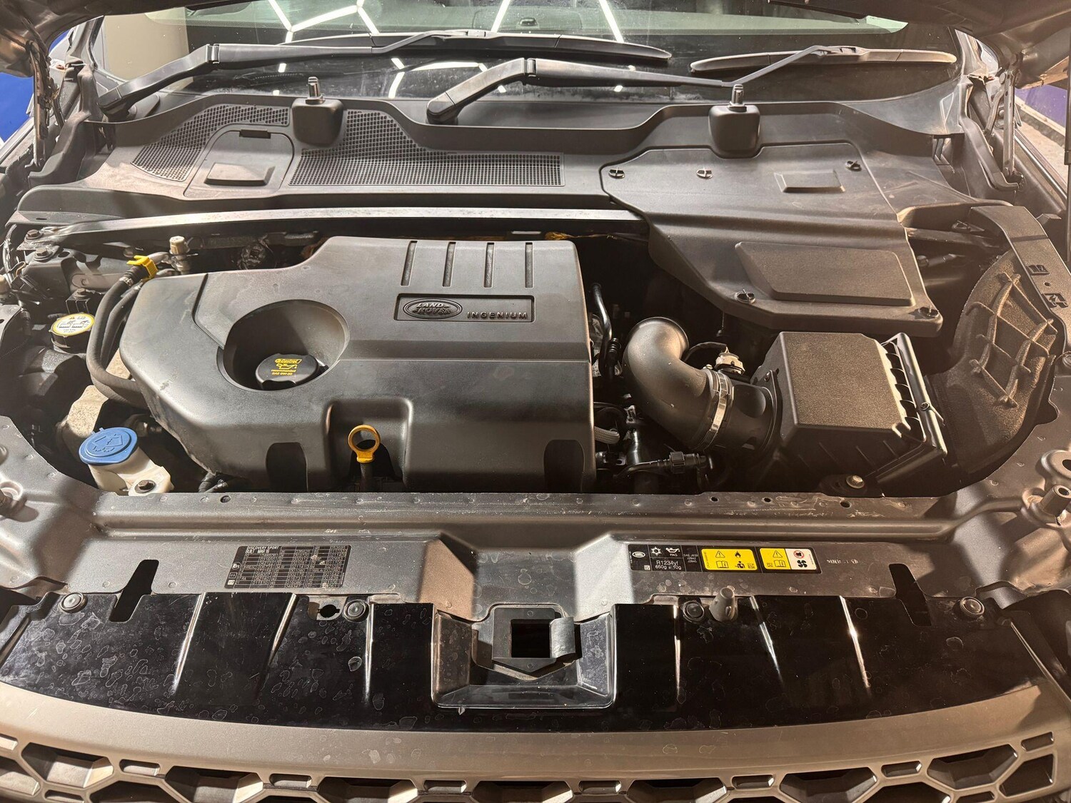 Used Land Rover Discovery Sport 2016 for sale - 77959421: Photo 28