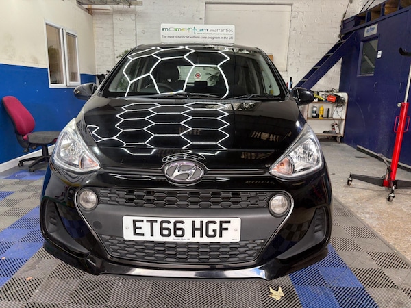 Used Hyundai i10 2017 for sale - 76214219: Photo 3