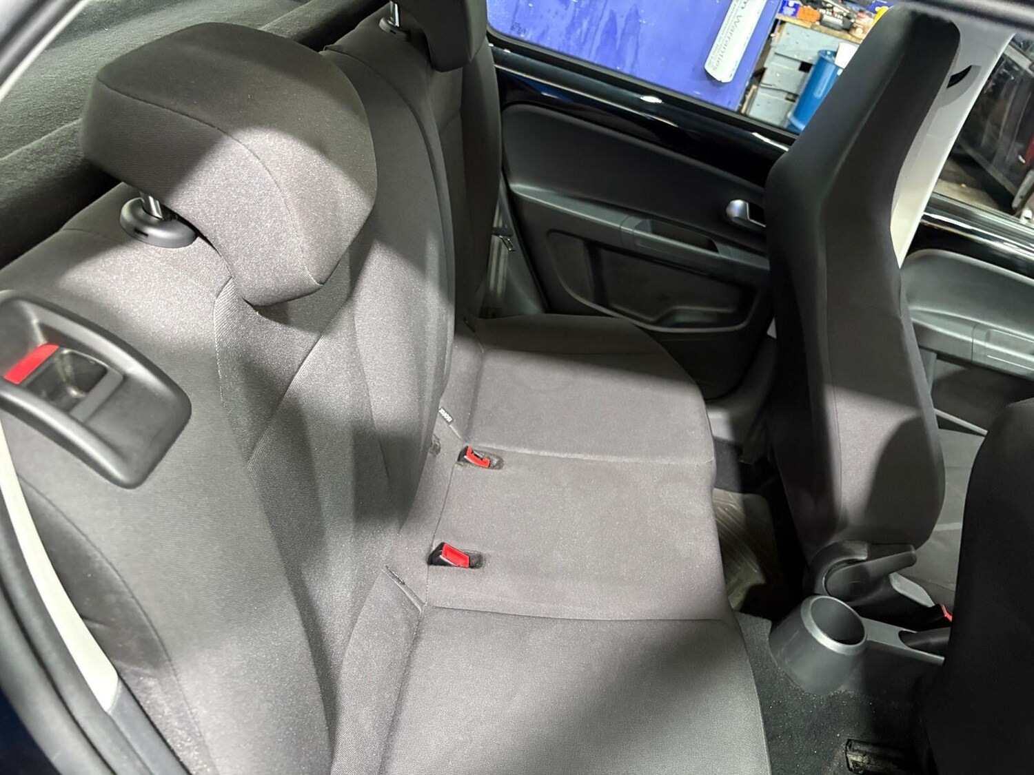 Used Volkswagen up! 2018 for sale - 76550483: Photo 28