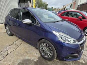 Used Peugeot 208 2016 for sale - 79712354: Photo