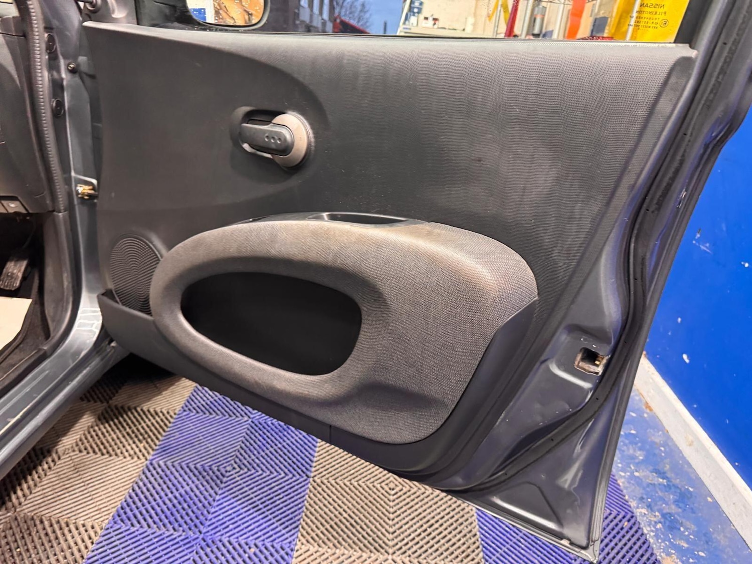 Used Nissan Micra 2005 for sale - 76550760: Photo 25