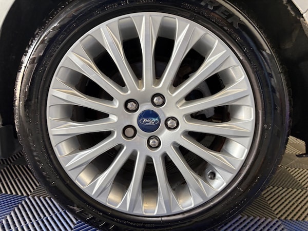 Used Ford C-Max 2013 for sale - 75153242: Photo 24