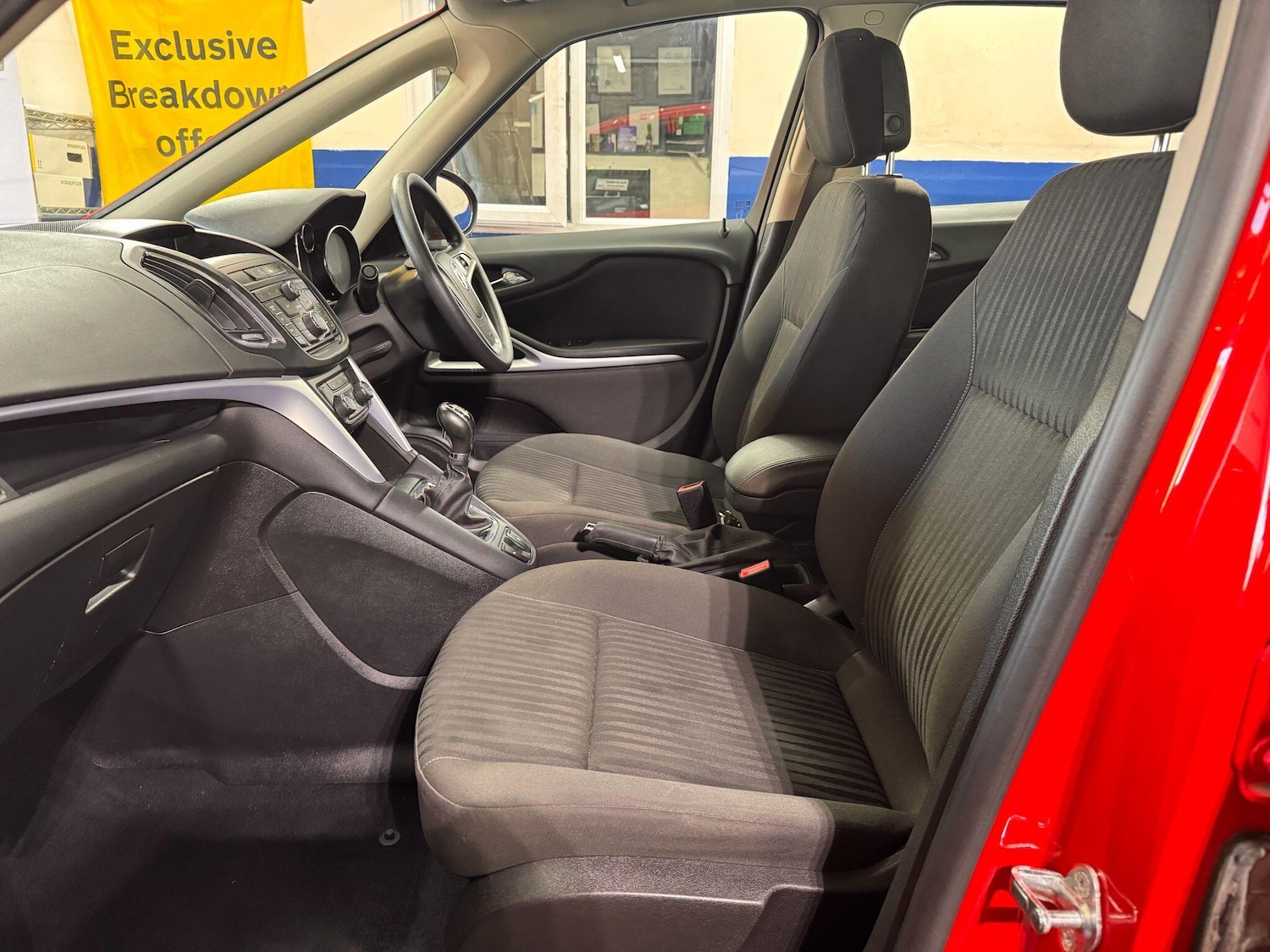 Used Vauxhall Zafira Tourer for sale - 77599155: Photo 34
