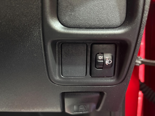 Used Peugeot 108 2017 for sale - 74358151: Photo 9