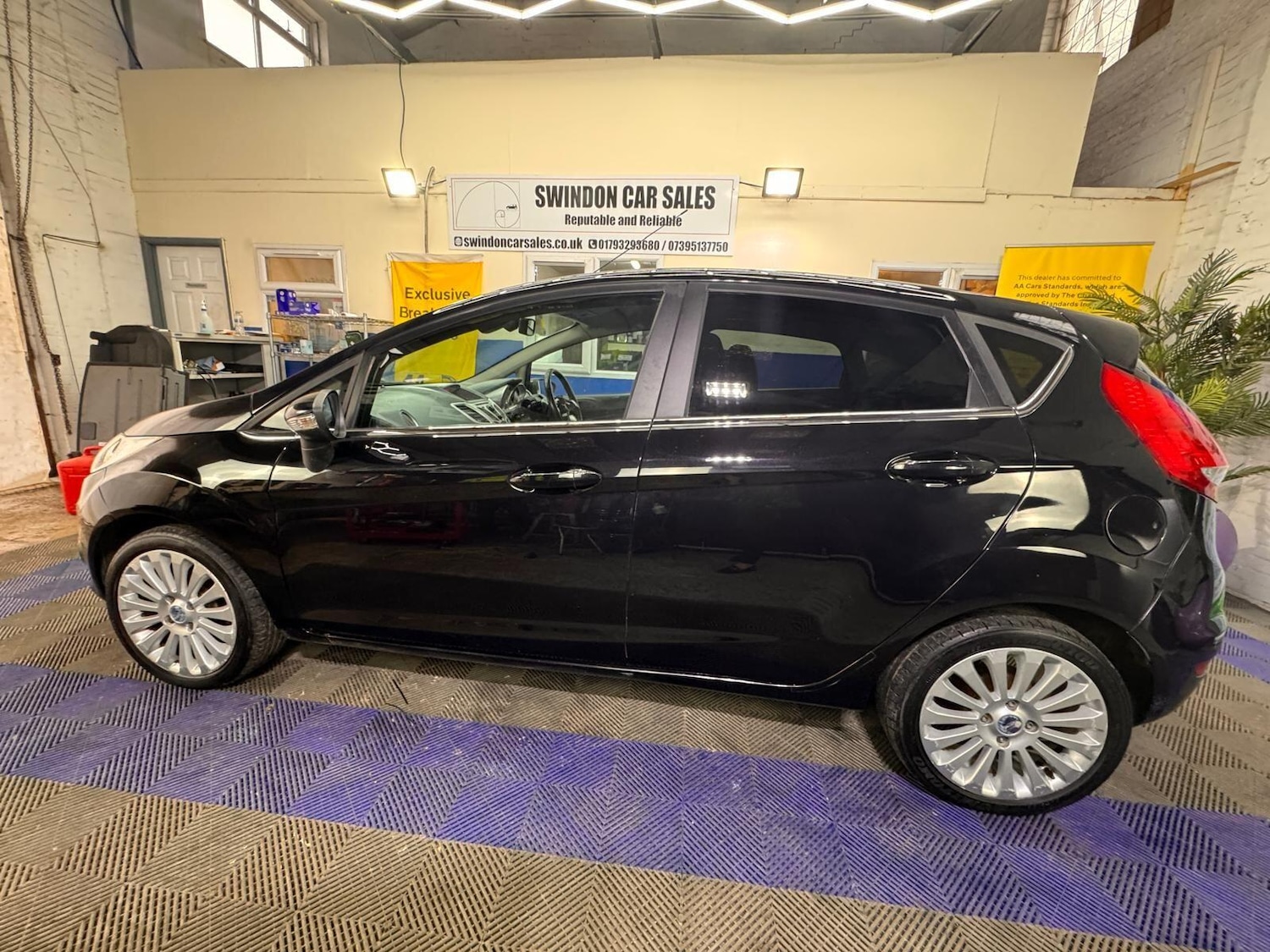 Used Ford Fiesta 2010 for sale - 77028927: Photo 22