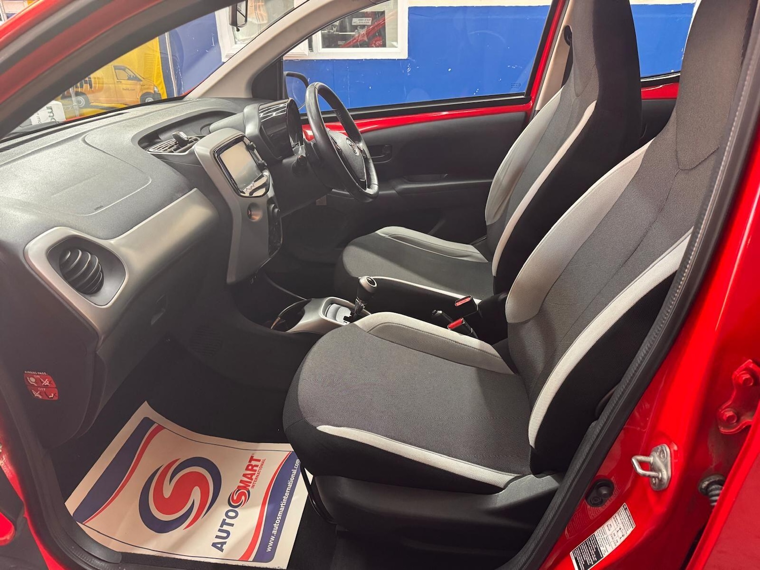 Used Toyota AYGO 2014 for sale - 77190470: Photo 30