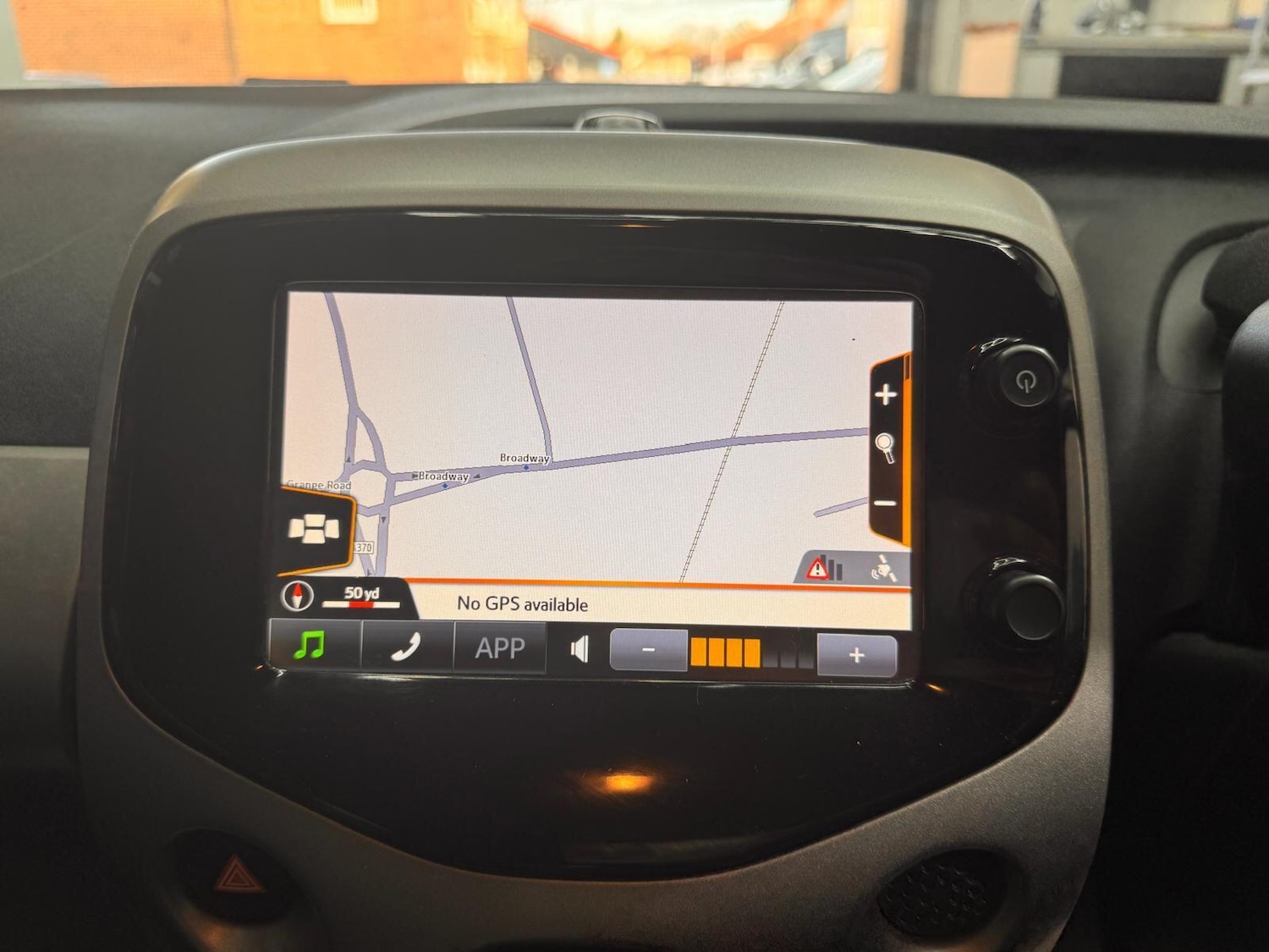 Used Toyota AYGO 2014 for sale - 77190470: Photo 51