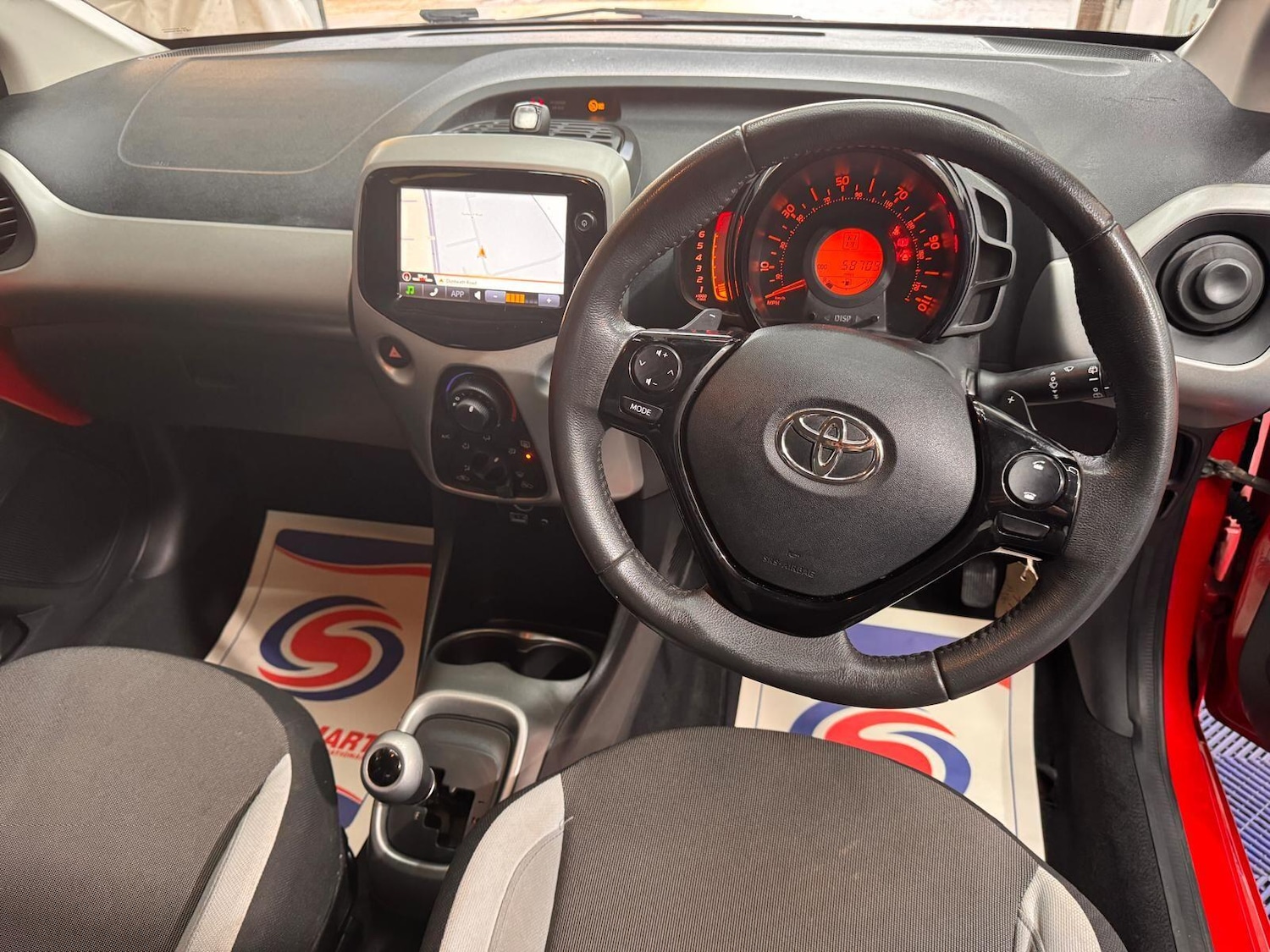 Used Toyota AYGO 2014 for sale - 77190470: Photo 54