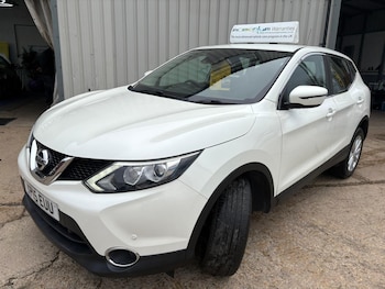 Used Nissan Qashqai 2015 for sale - 78384555: Photo