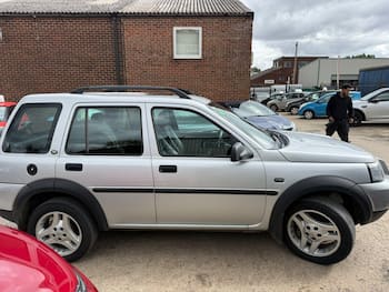 Used Land Rover Freelander 2006 for sale - 79821017: Photo