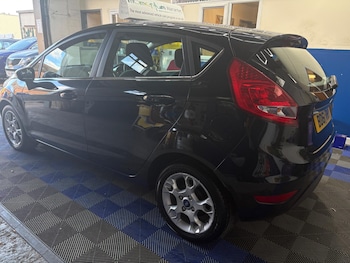 Used Ford Fiesta 2012 for sale - 75756541: Photo