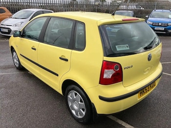 Used Volkswagen Polo 2003 for sale - 77959433: Photo