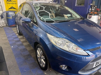 Used Ford Fiesta 2009 for sale - 75588965: Photo