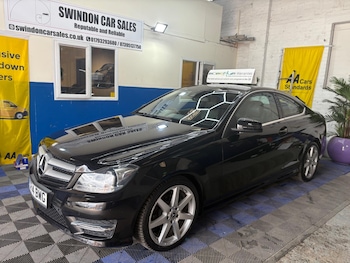 Used Mercedes-Benz C Class 2014 for sale - 76644652: Photo