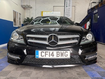 Used Mercedes-Benz C Class 2014 for sale - 76644652: Photo
