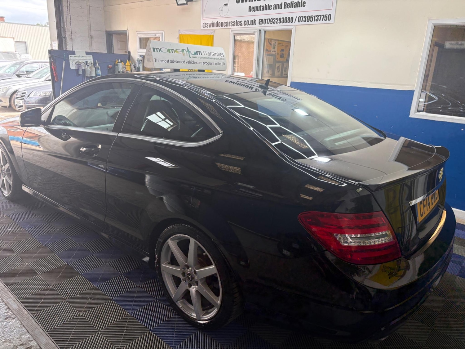 Used Mercedes-Benz C Class 2014 for sale - 76644652: Photo 4