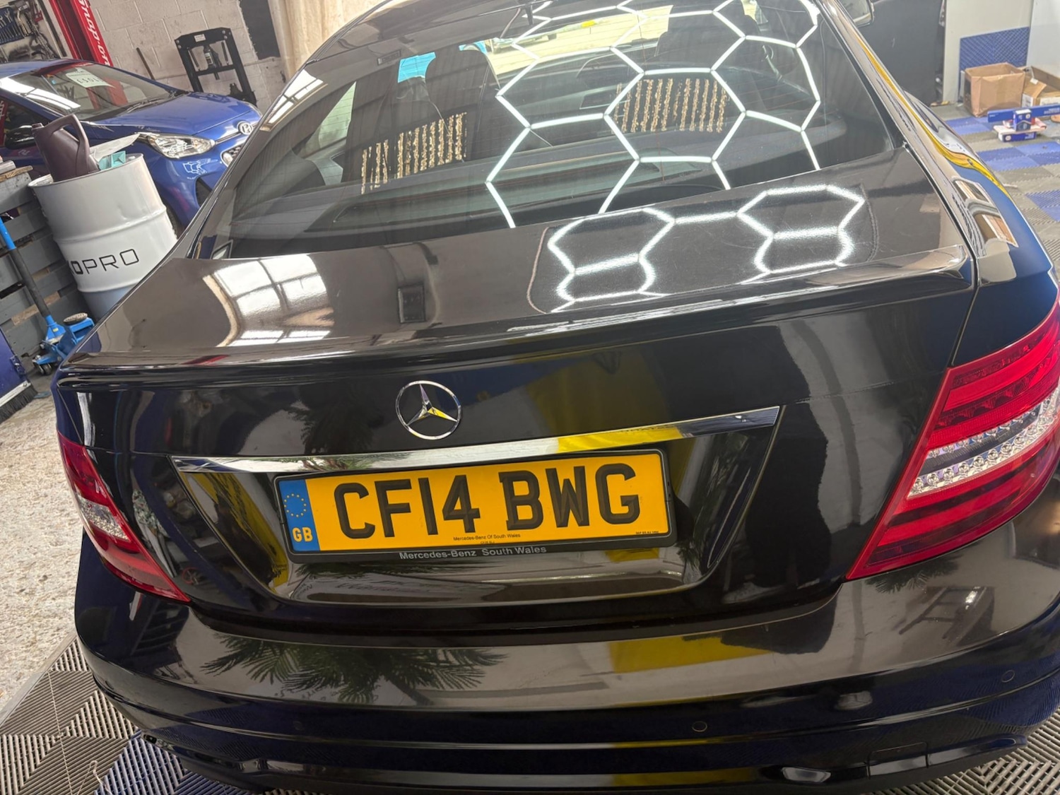 Used Mercedes-Benz C Class 2014 for sale - 76644652: Photo 6