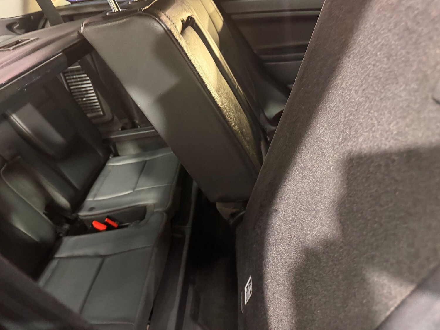 Used Land Rover Discovery Sport 2016 for sale - 77029697: Photo 25