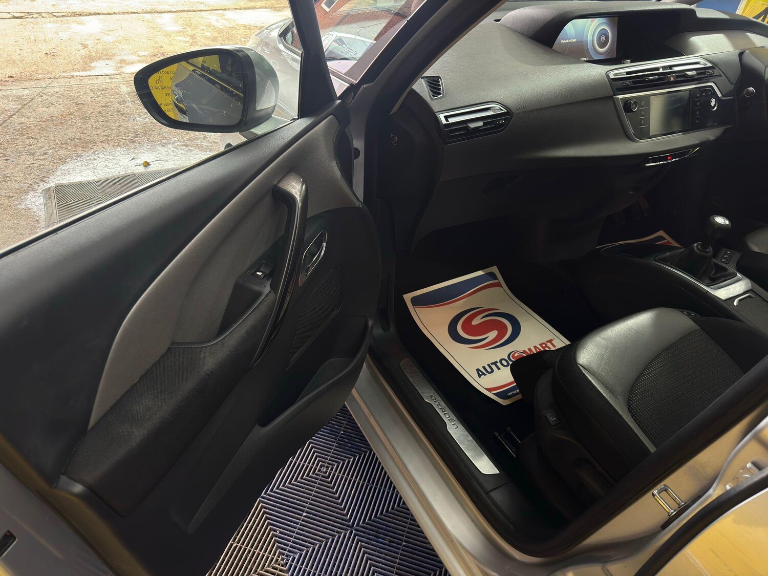 Used Citroen C4 Picasso 2013 for sale - 77959431: Photo 18