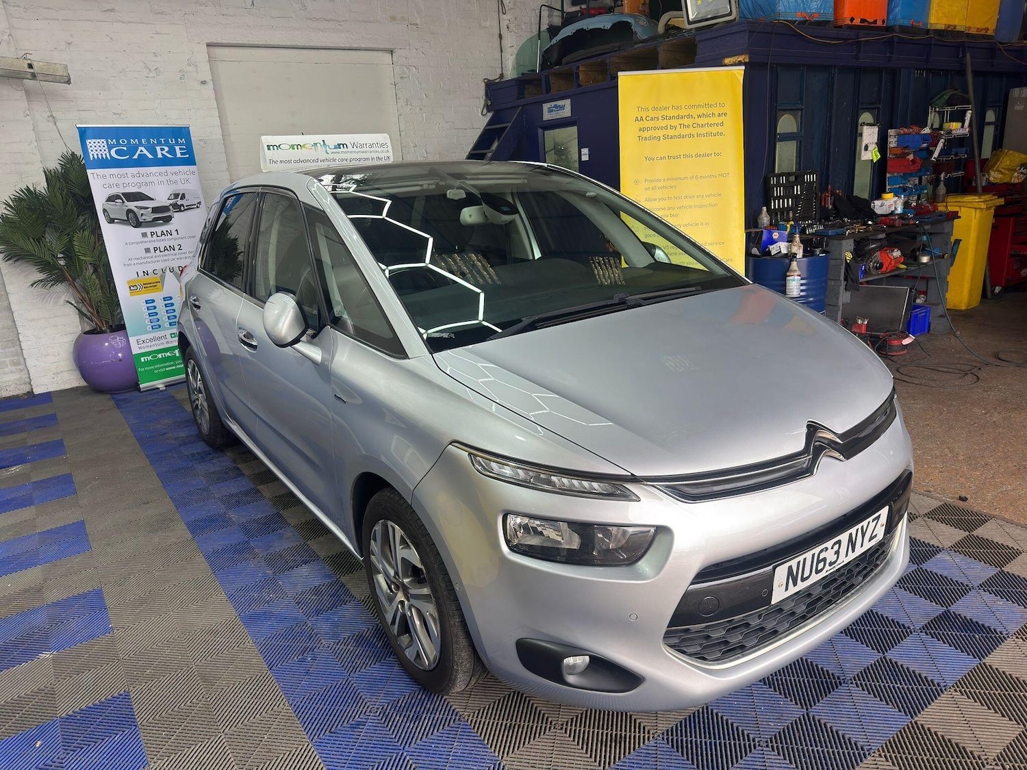 Used Citroen C4 Picasso 2013 for sale - 77959431: Photo 2