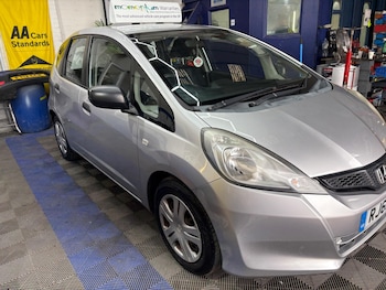 Used Honda Jazz 2012 for sale - 75492533: Photo