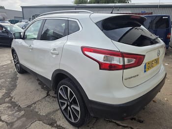 Used Nissan Qashqai 2015 for sale - 79727098: Photo