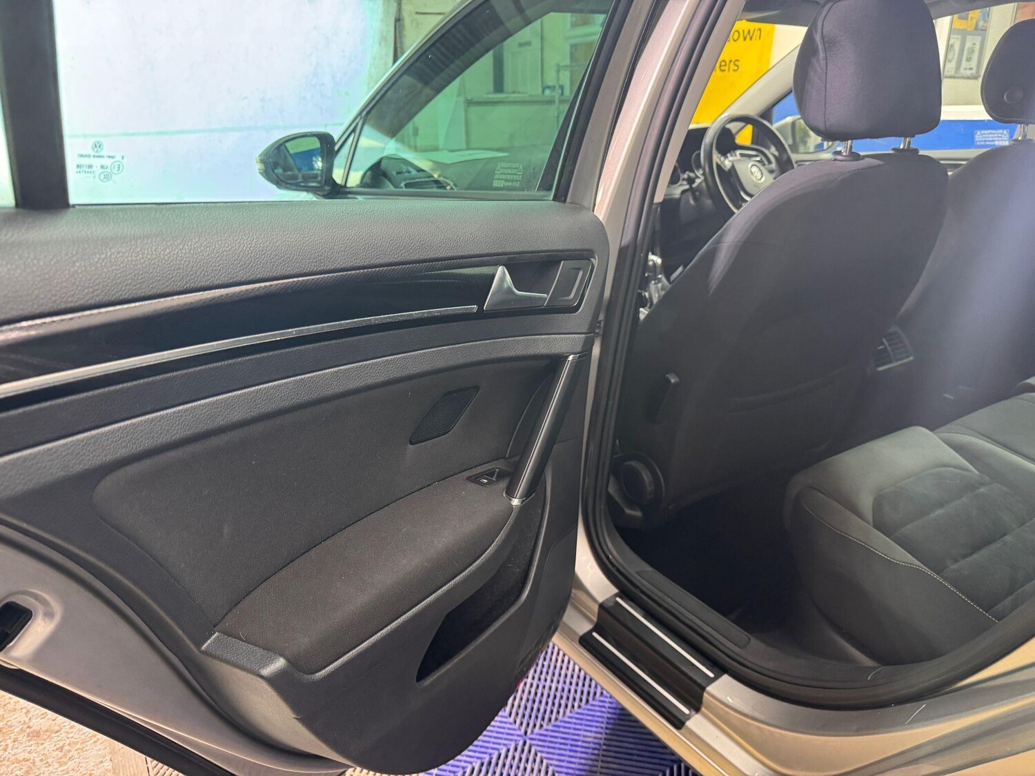 Used Volkswagen Golf 2013 for sale - 76592455: Photo 69