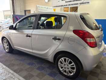 Used Hyundai i20 2010 for sale - 74798940: Photo