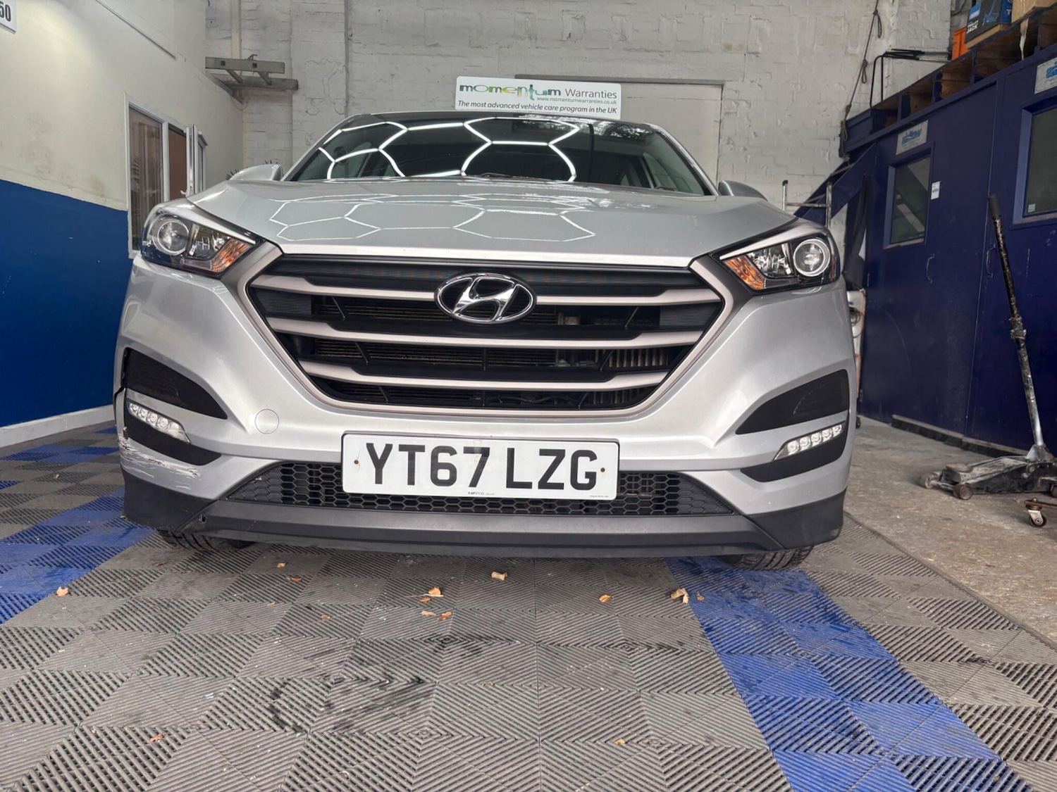 Used Hyundai TUCSON 2017 for sale - 75916164: Photo 2