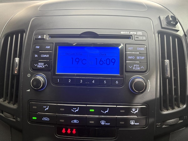Used Hyundai i30 2011 for sale - 76159075: Photo 23