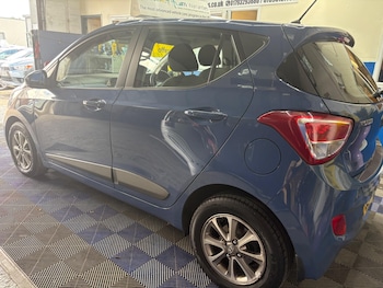 Used Hyundai i10 2015 for sale - 75449580: Photo