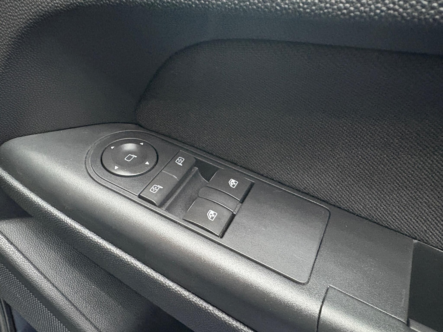 Used Vauxhall Astra 2008 for sale - 76657237: Photo 14