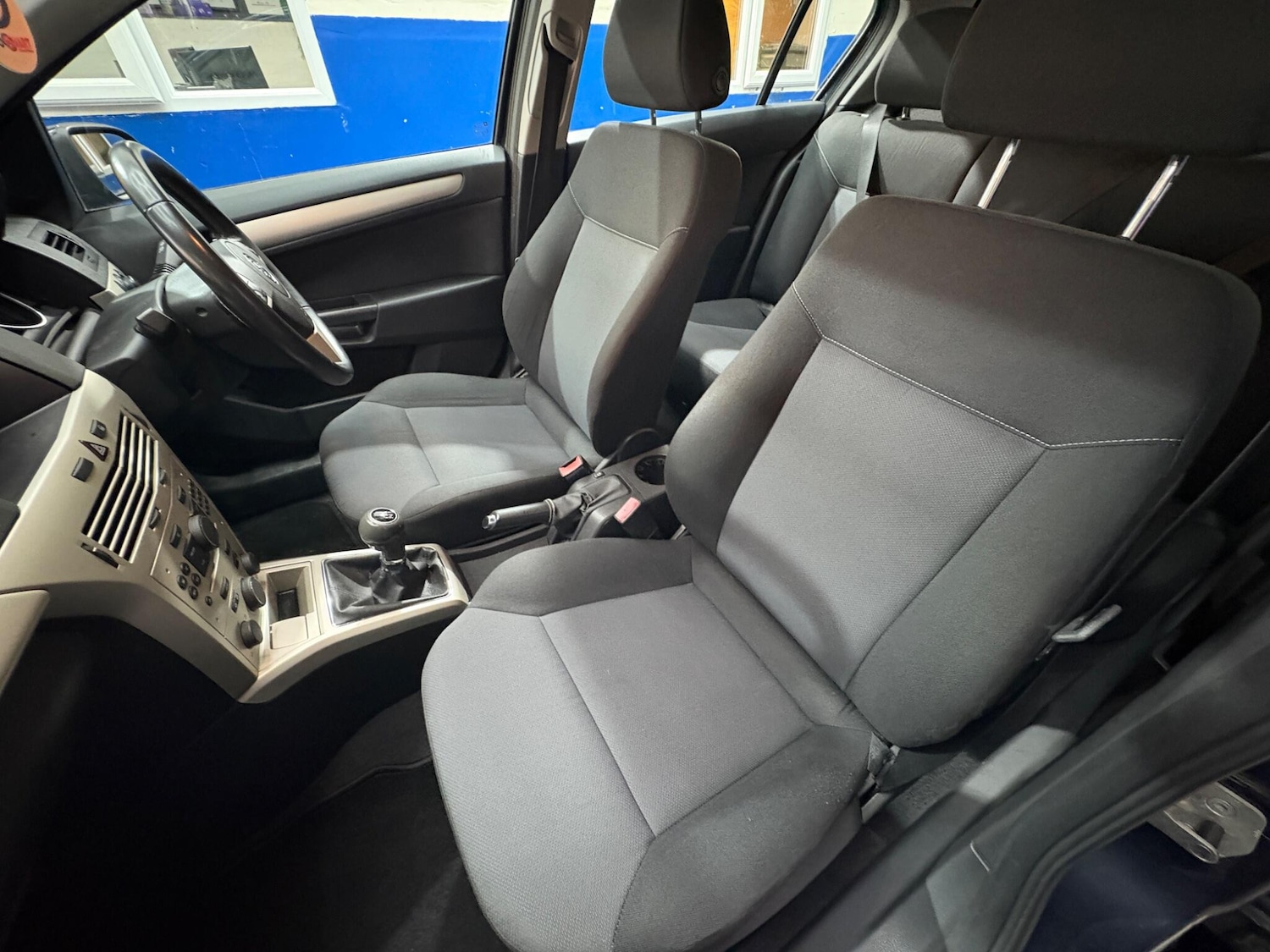 Used Vauxhall Astra 2008 for sale - 76657237: Photo 28