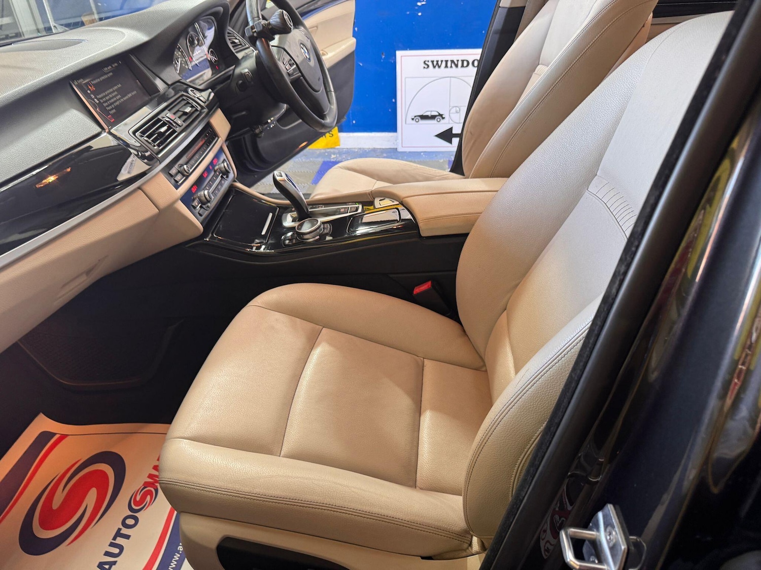 Used BMW 5 Series 2015 for sale - 77067145: Photo 46