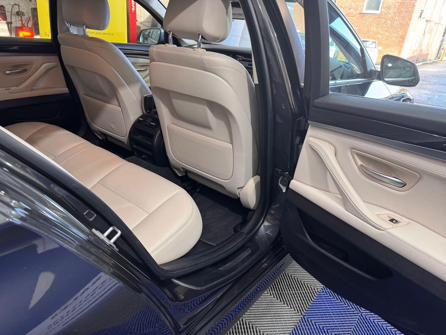 Used BMW 5 Series 2015 for sale - 77067145: Photo 53