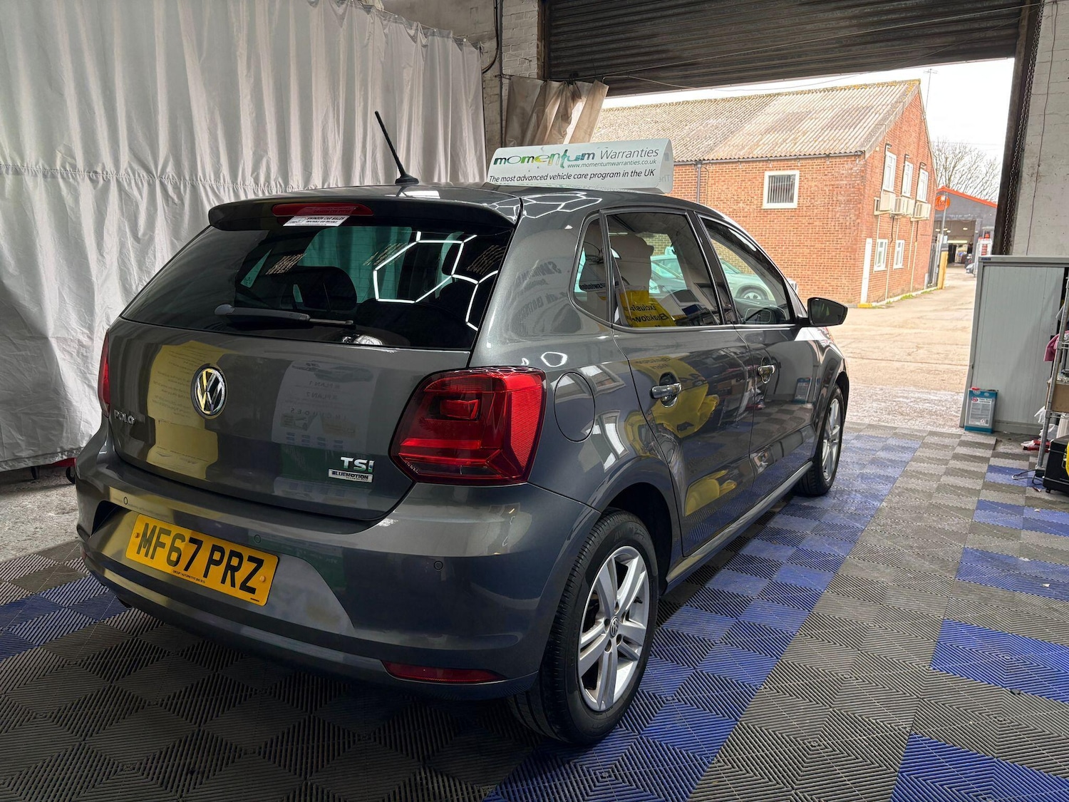 Used Volkswagen Polo 2017 for sale - 77598140: Photo 4