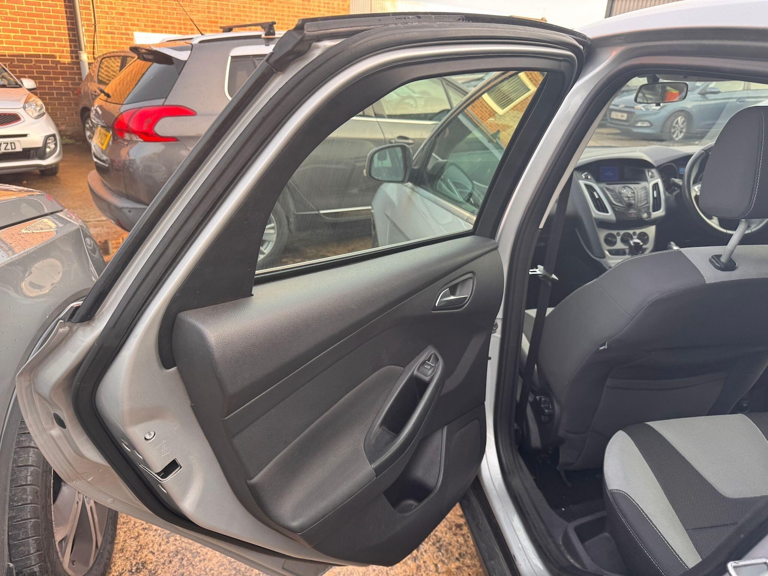 Used Ford Focus 2012 for sale - 76886550: Photo 48