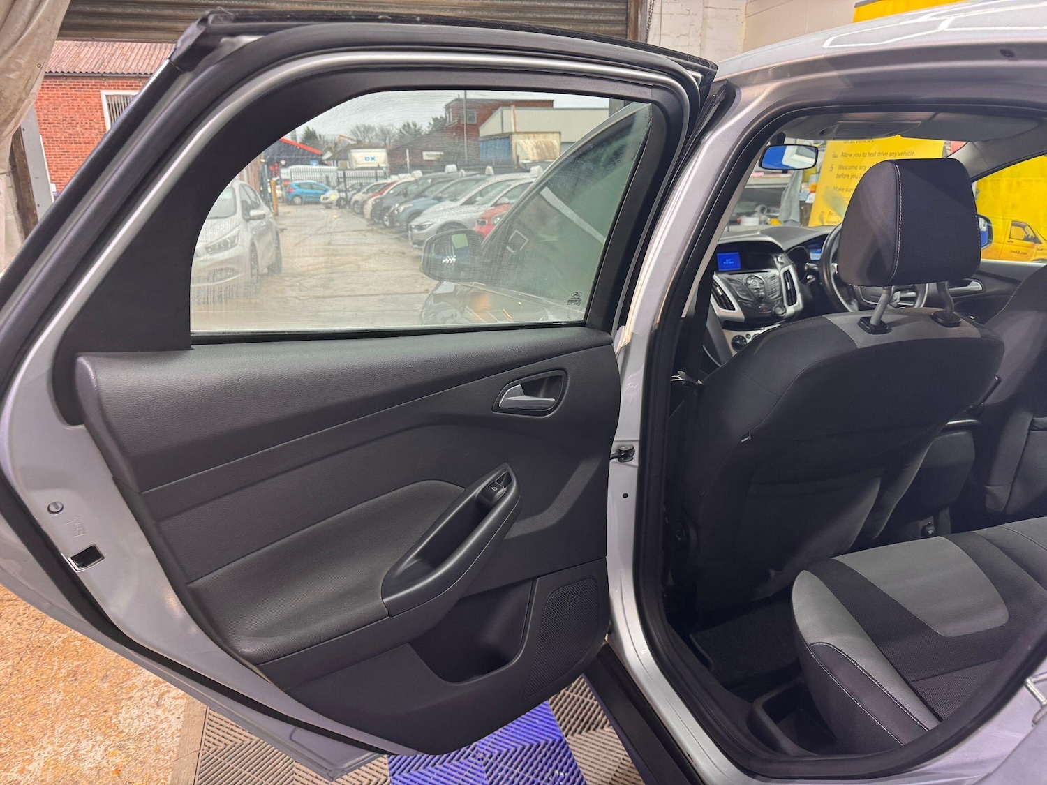 Used Ford Focus 2012 for sale - 76886550: Photo 50