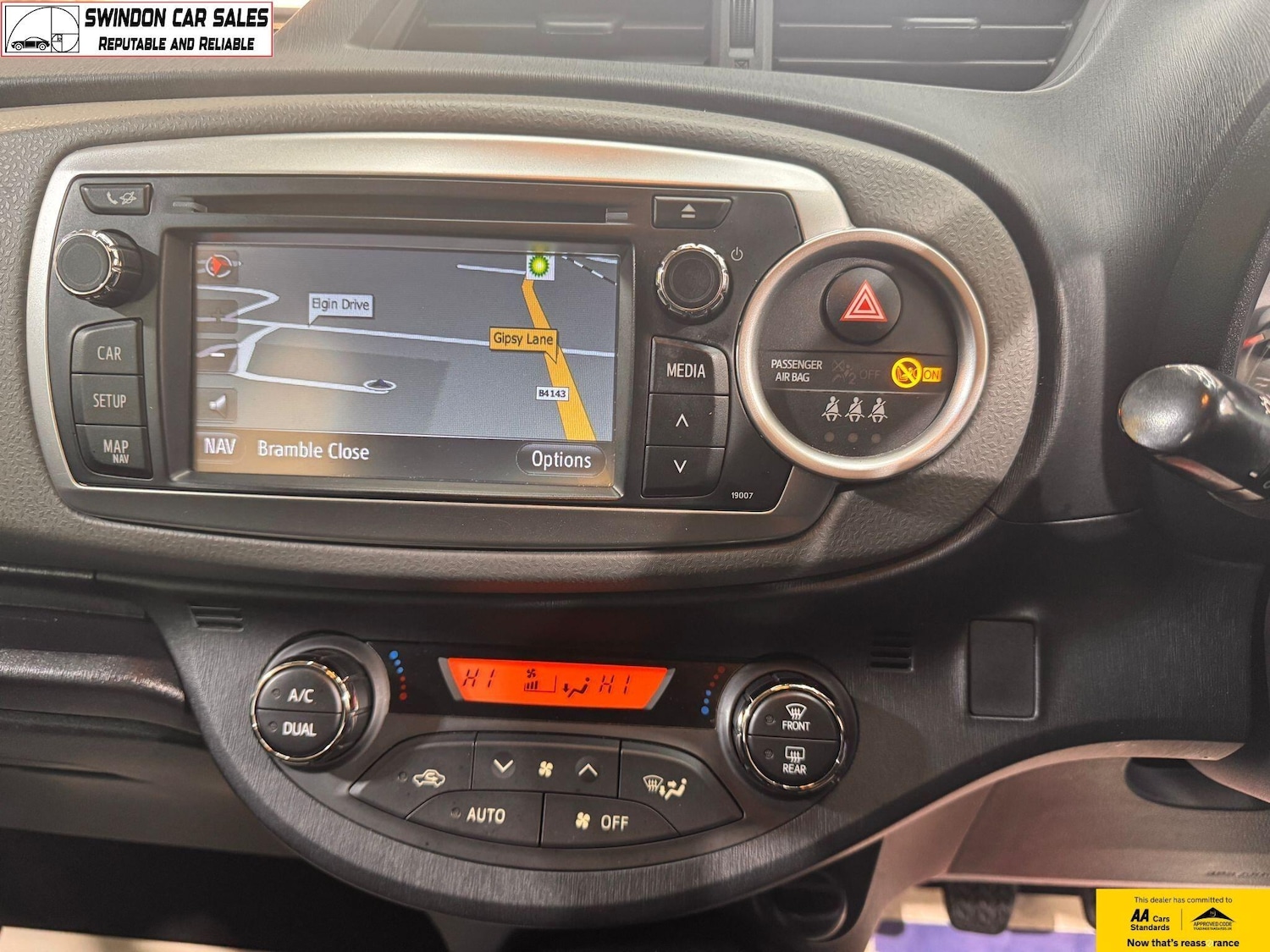 Used Toyota Yaris 2014 for sale - 77028924: Photo 21