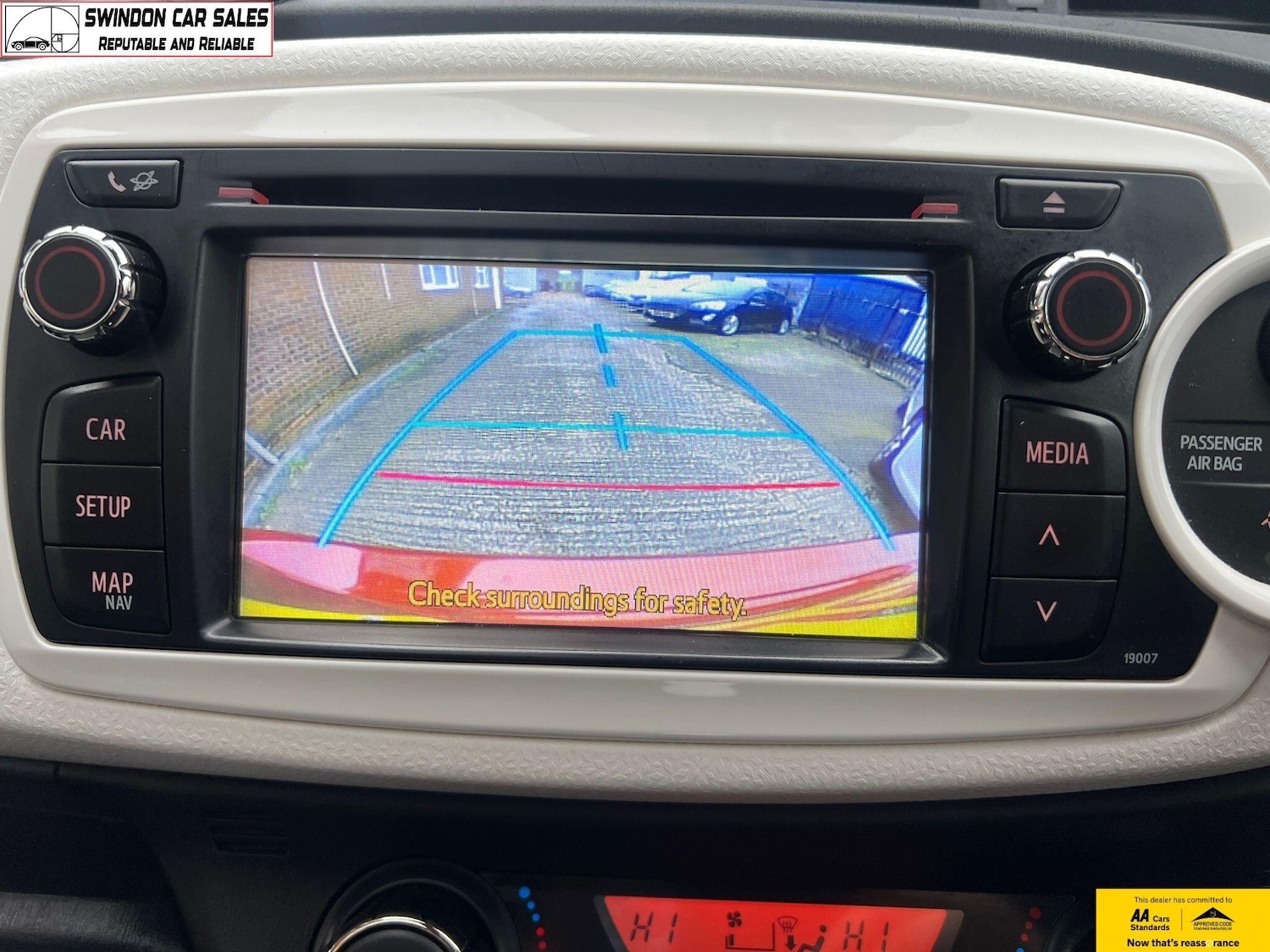 Used Toyota Yaris 2014 for sale - 77028924: Photo 23