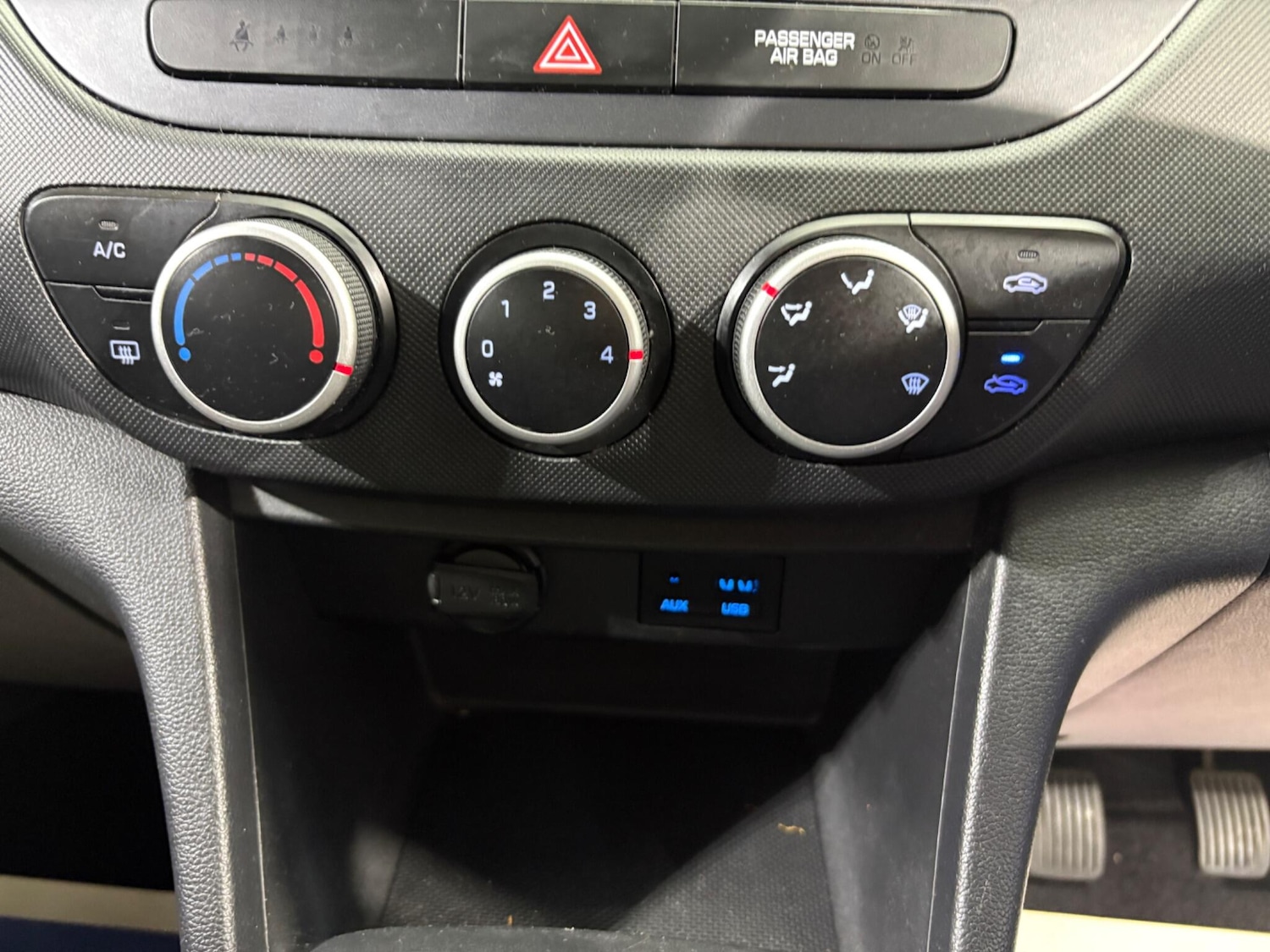 Used Hyundai i10 for sale - 76551043: Photo 13