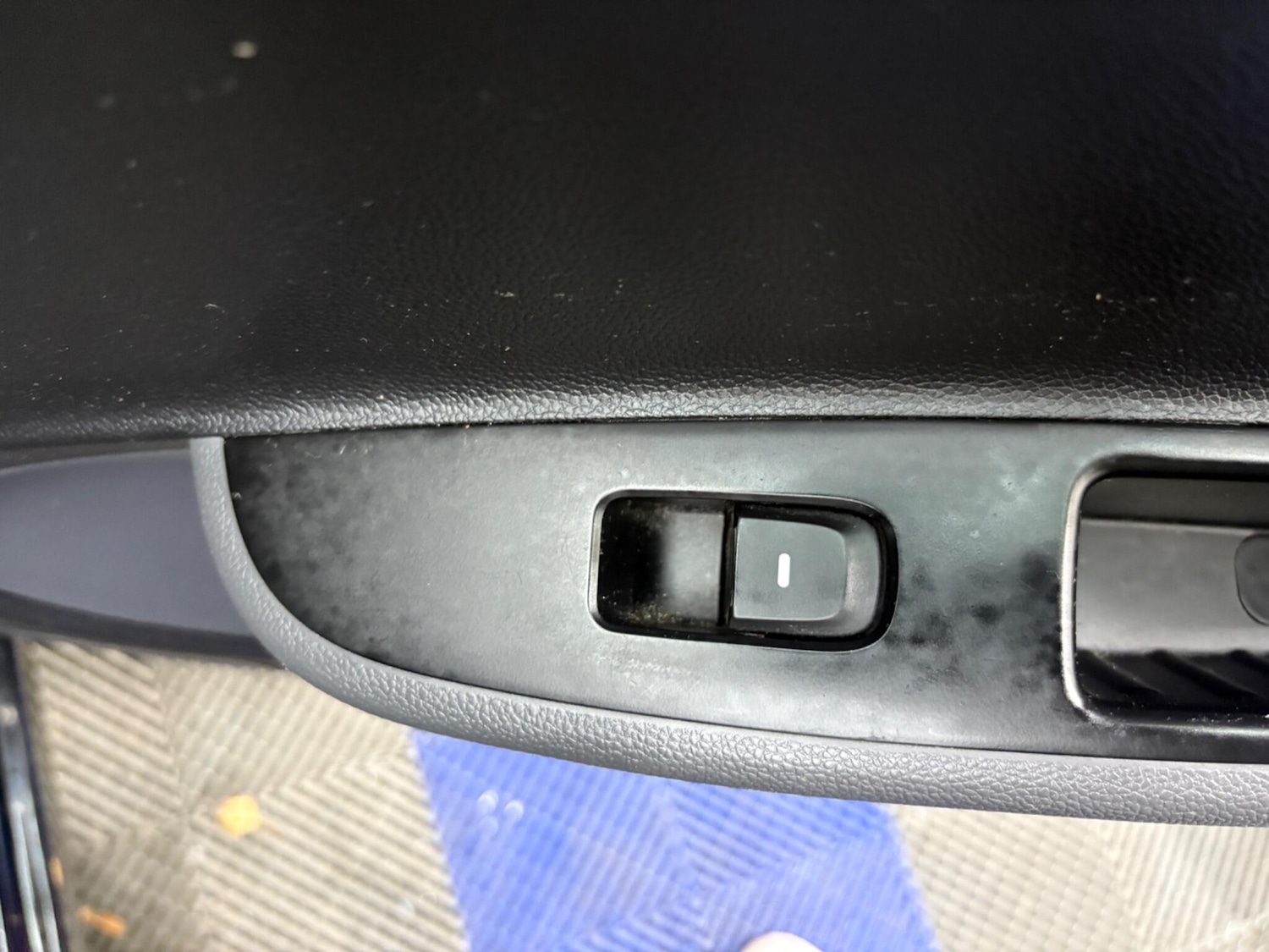 Used Hyundai i10 for sale - 76551043: Photo 15