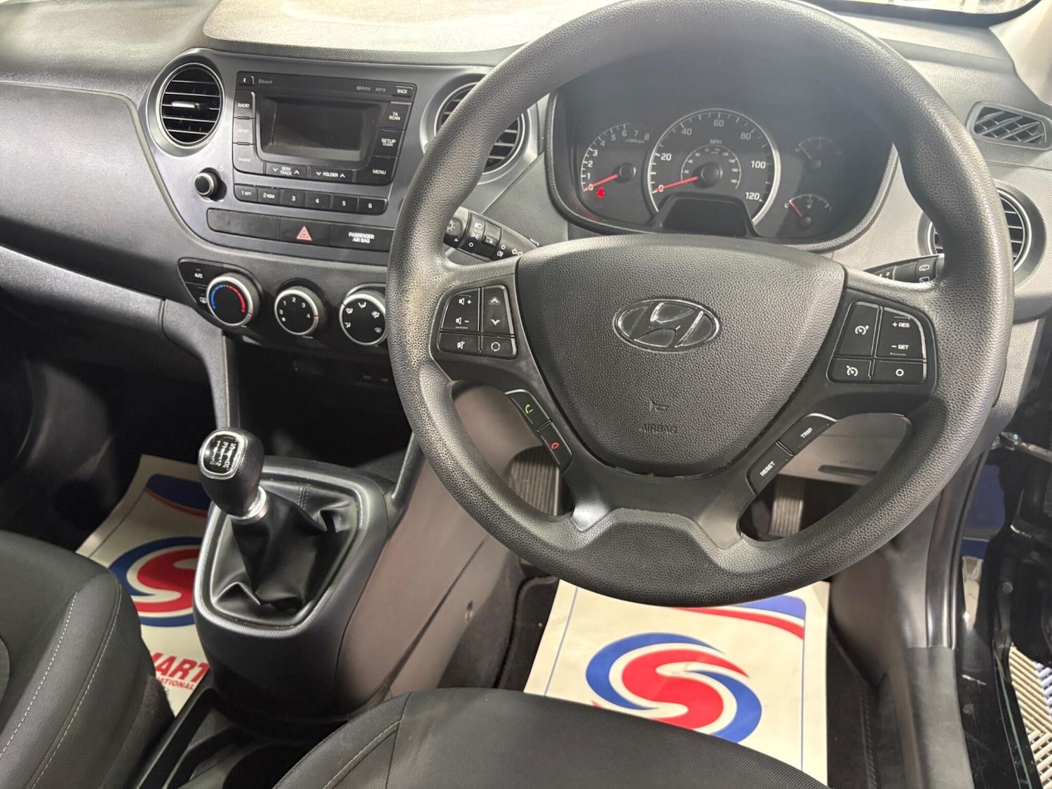 Used Hyundai i10 for sale - 76551043: Photo 27