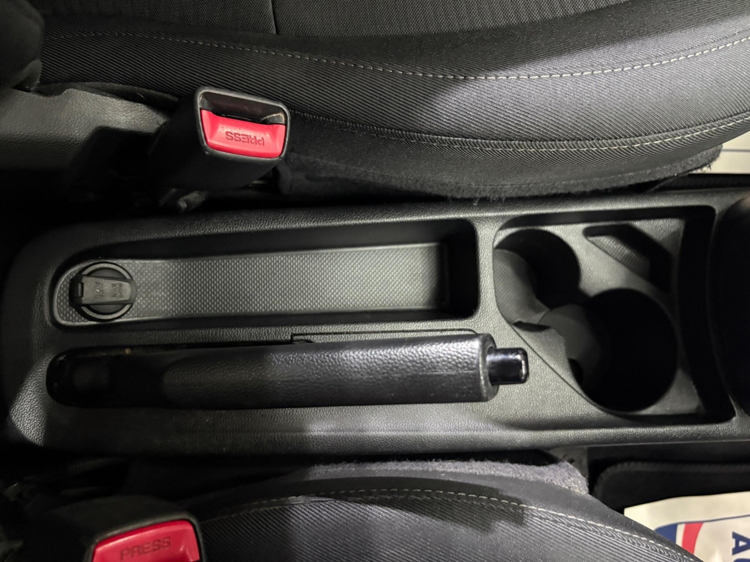 Used Hyundai i10 for sale - 76551043: Photo 8