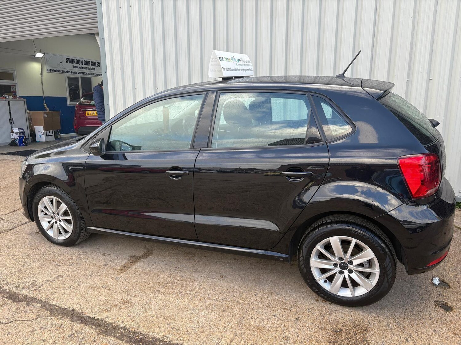 Used Volkswagen Polo 2015 for sale - 77959408: Photo 12