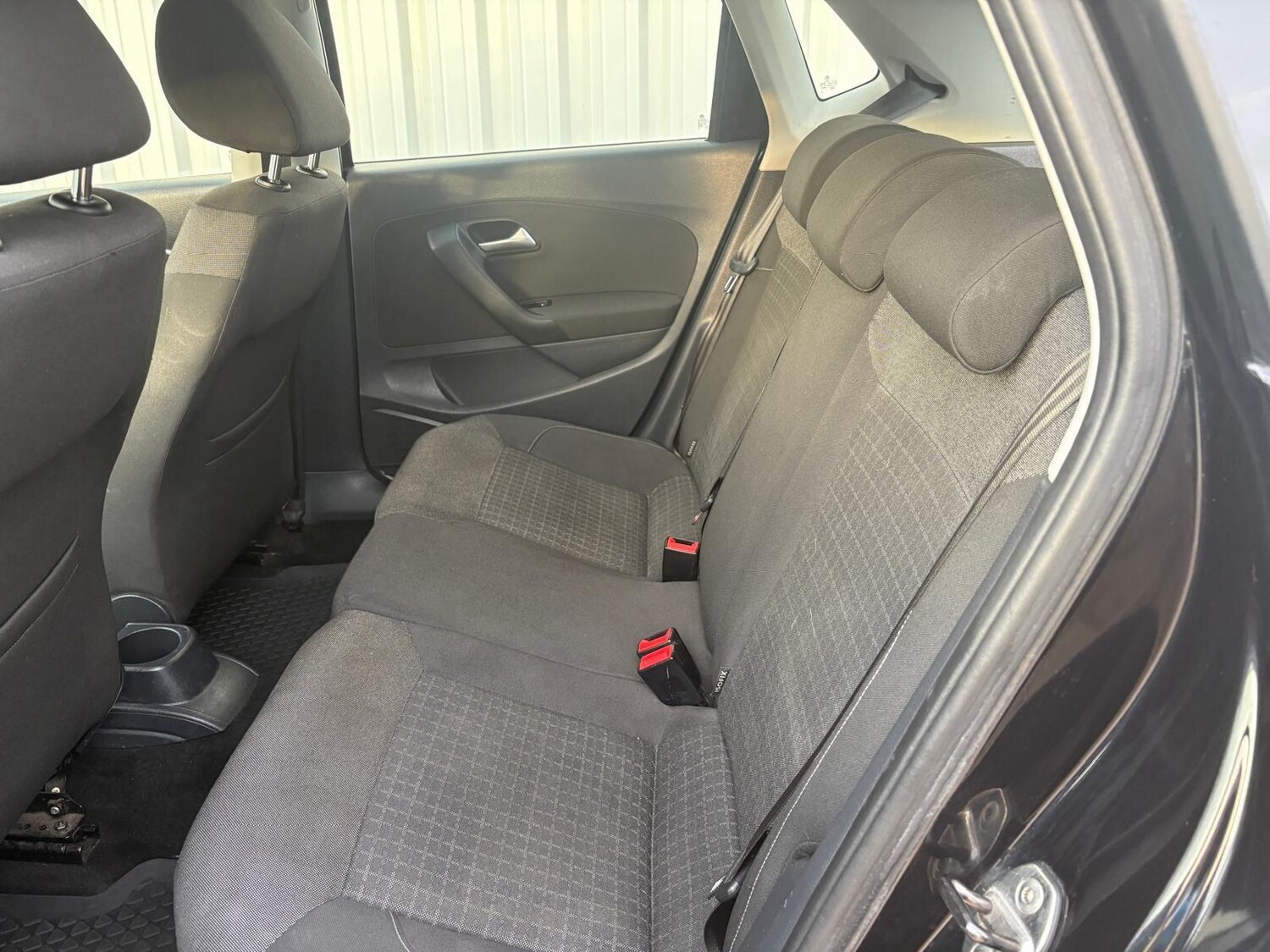 Used Volkswagen Polo 2015 for sale - 77959408: Photo 27