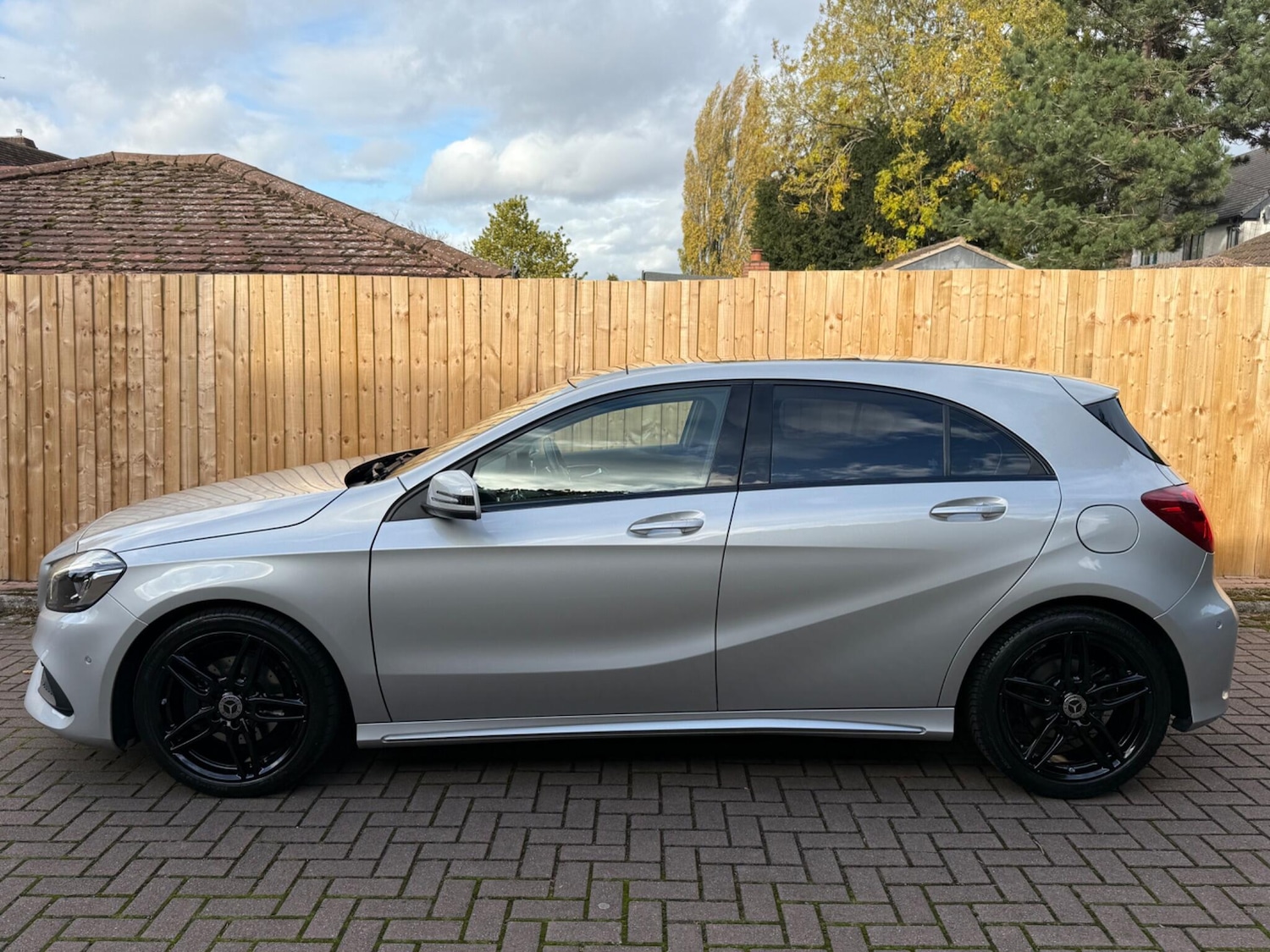 Used Mercedes-Benz A-Class 2016 for sale - 76608026: Photo 5