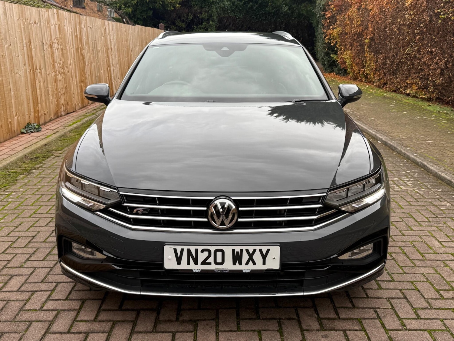 Used Volkswagen Passat 2020 for sale - 76607286: Photo 2